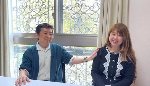 笠井信輔氏と茅原ますみさんの写真